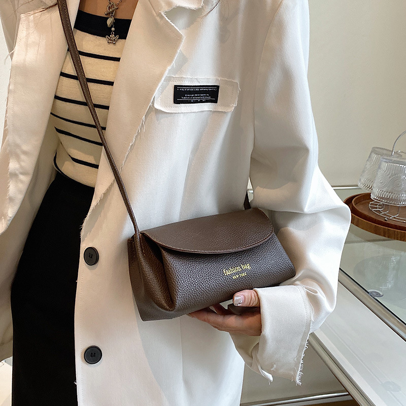 2023 Spring New Fashion One-Shoulder Small Square Bag Minimalist Cloud Bag Textured Crossbody Bag for Women
